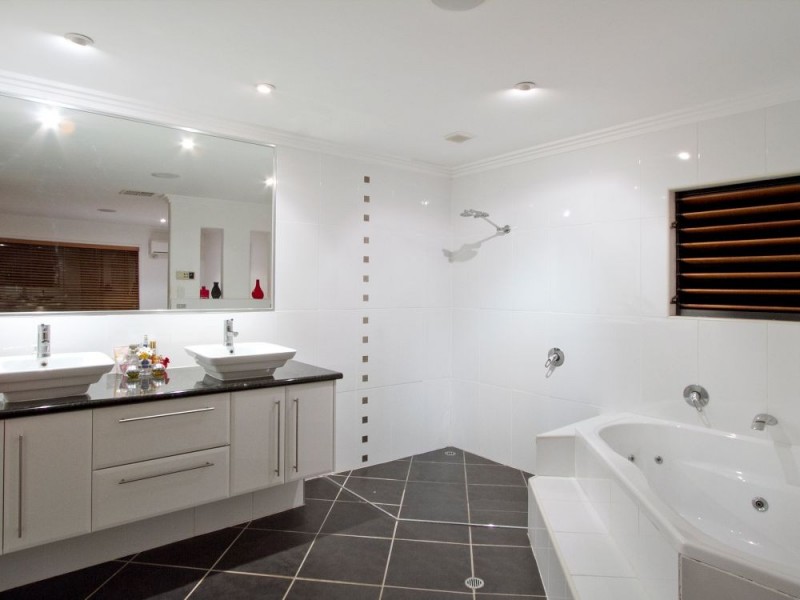 25 Bryce Street, Moffat Beach QLD 4551