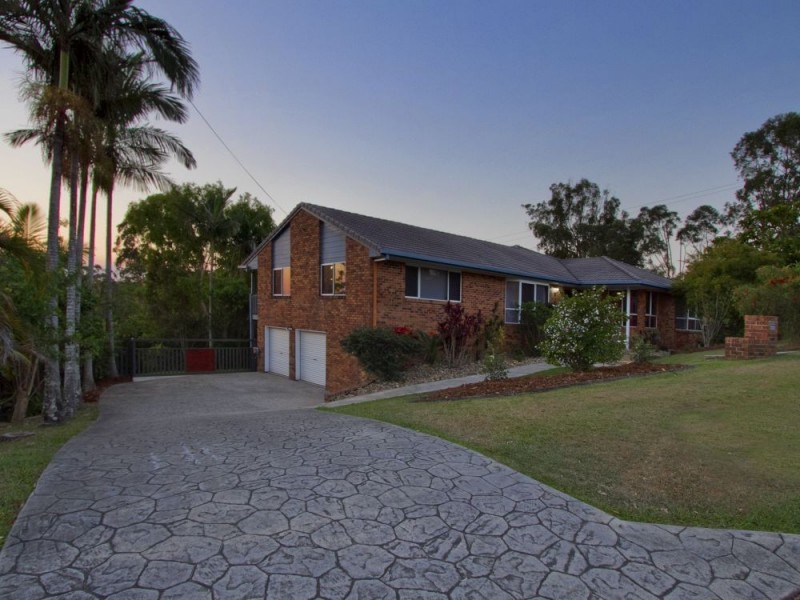 2 Ridgewood Road, Little Mountain QLD 4551