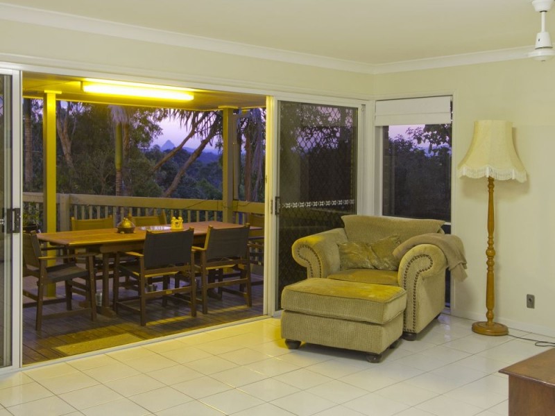 2 Ridgewood Road, Little Mountain QLD 4551