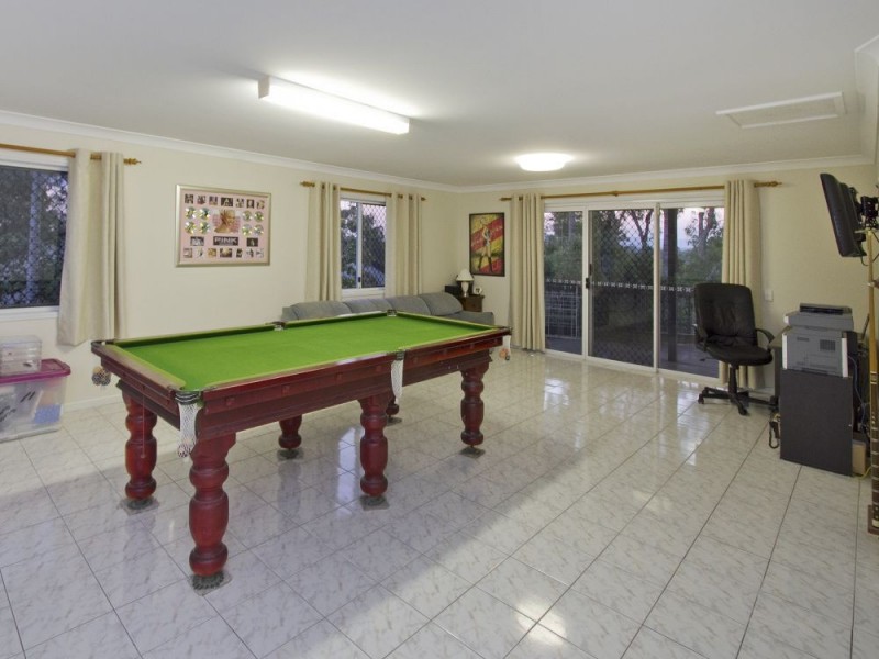 2 Ridgewood Road, Little Mountain QLD 4551