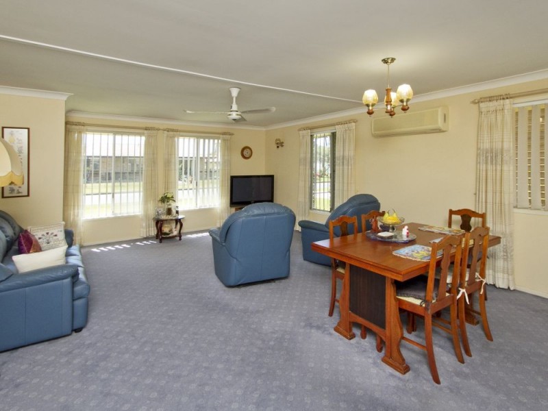 12 Judy Street, Golden Beach QLD 4551