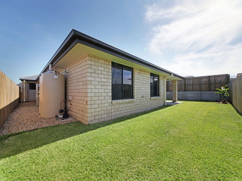 25 Sandstone Way, Little Mountain QLD 4551