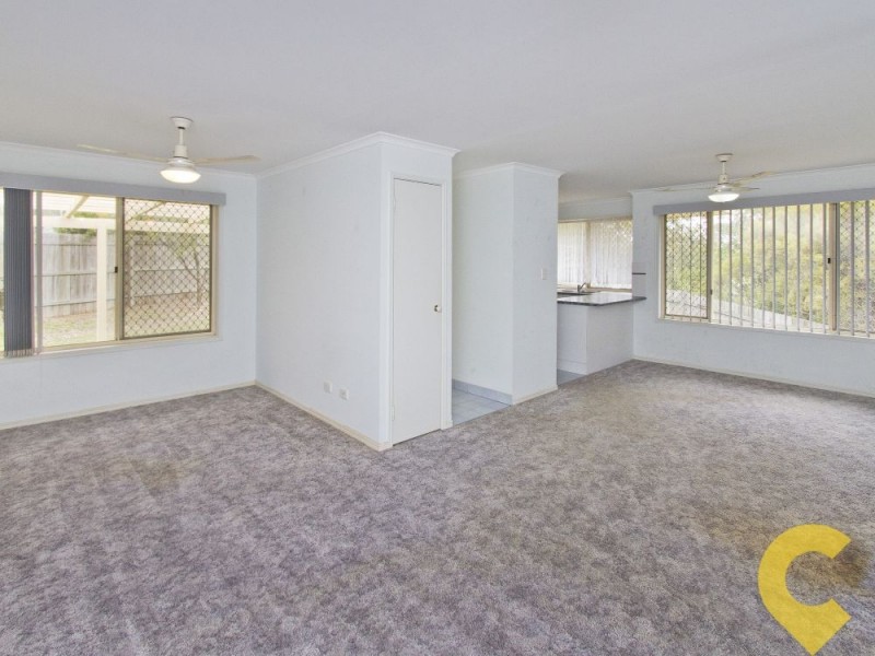 2/27 Moreton Bay Drive, Caloundra West QLD 4551