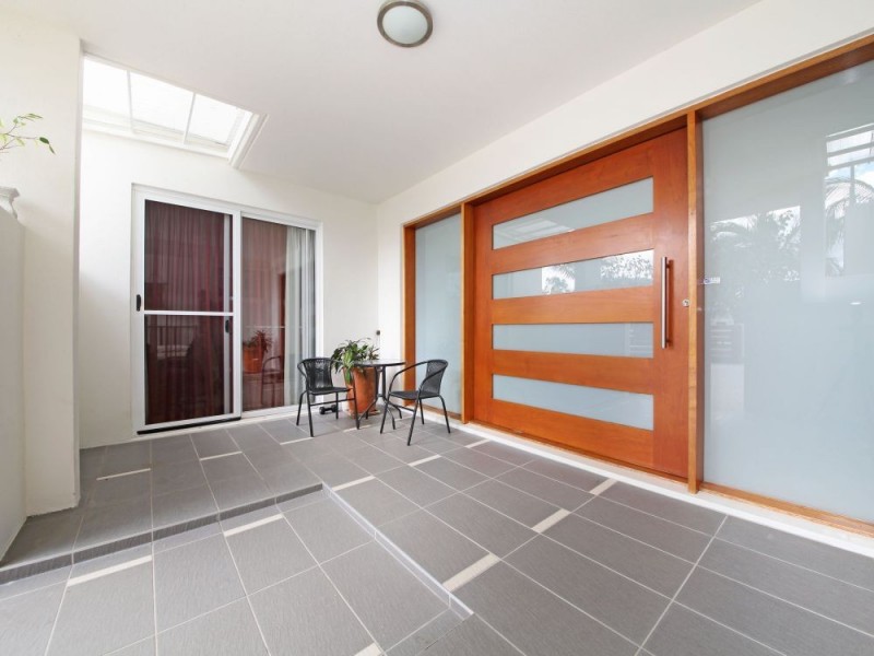 8/41 Mahogany Drive, Pelican Waters QLD 4551