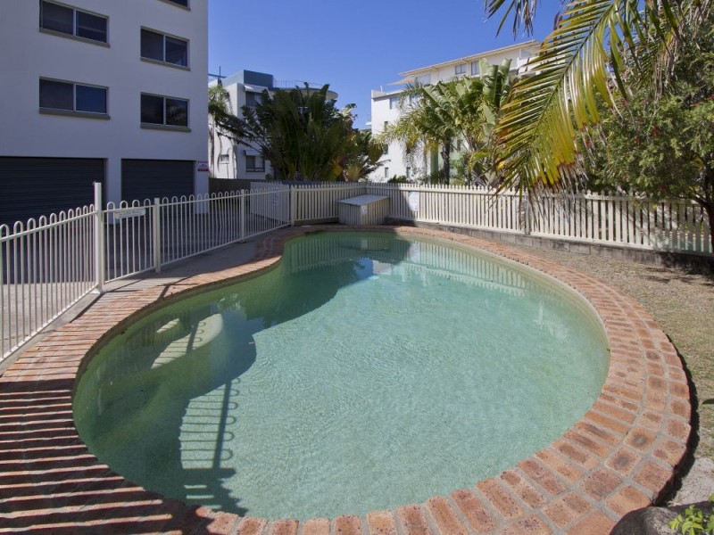 1/7 Mahia Terrace, Kings Beach QLD 4551