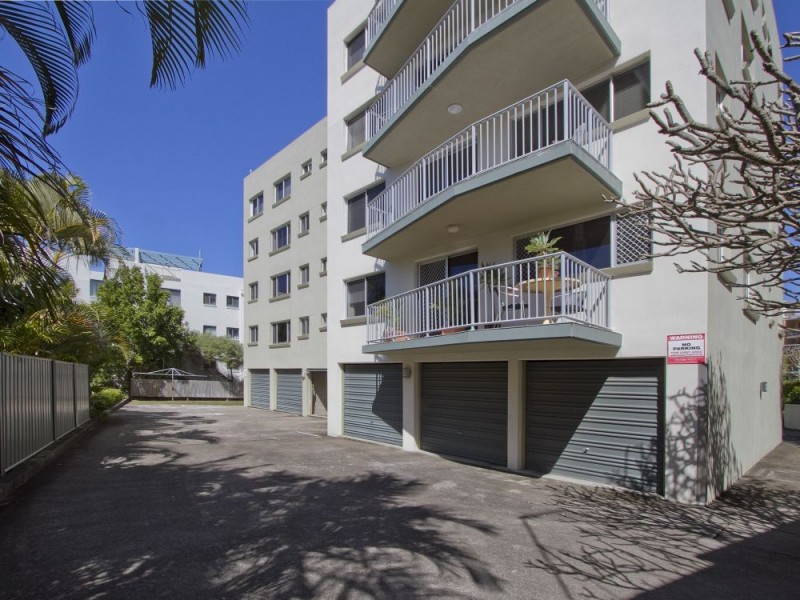 1/7 Mahia Terrace, Kings Beach QLD 4551