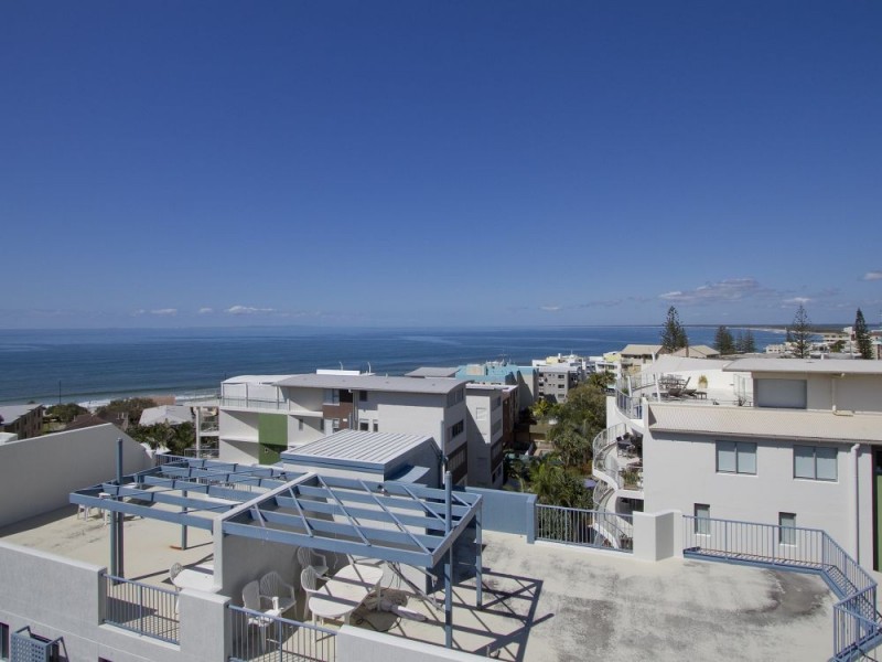 1/7 Mahia Terrace, Kings Beach QLD 4551