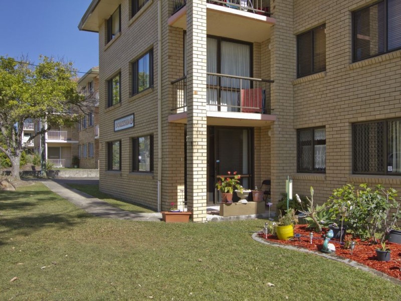 4/8 Coonowrin Street, Battery Hill QLD 4551