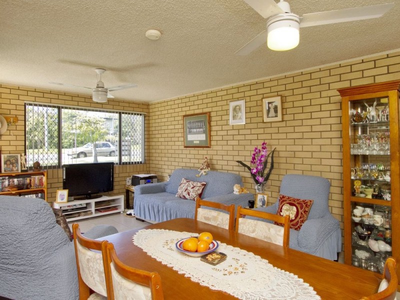 4/8 Coonowrin Street, Battery Hill QLD 4551