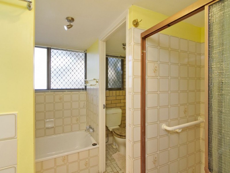 4/8 Coonowrin Street, Battery Hill QLD 4551