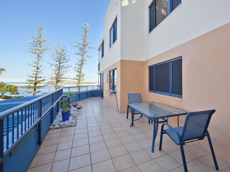 42/38 Grand Pacific Resort, Bulcock Beach Esplanade, Caloundra QLD 4551