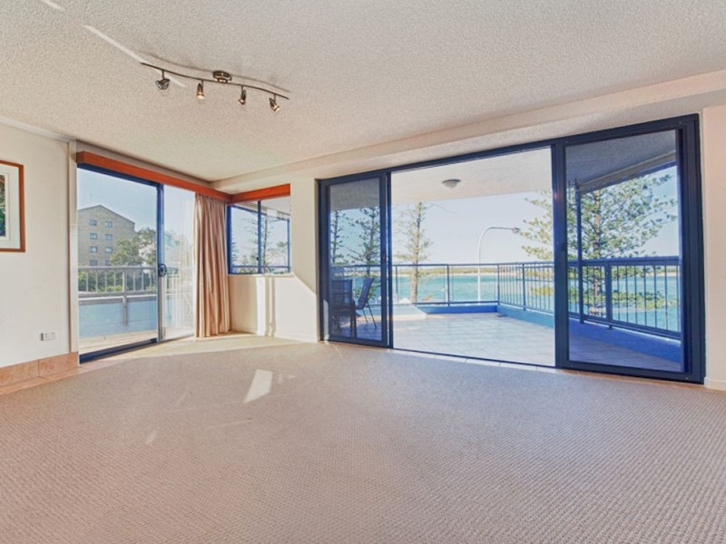 42/38 Grand Pacific Resort, Bulcock Beach Esplanade, Caloundra QLD 4551