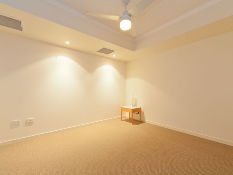 42/38 Grand Pacific Resort, Bulcock Beach Esplanade, Caloundra QLD 4551