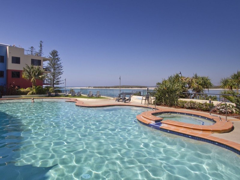 42/38 Grand Pacific Resort, Bulcock Beach Esplanade, Caloundra QLD 4551