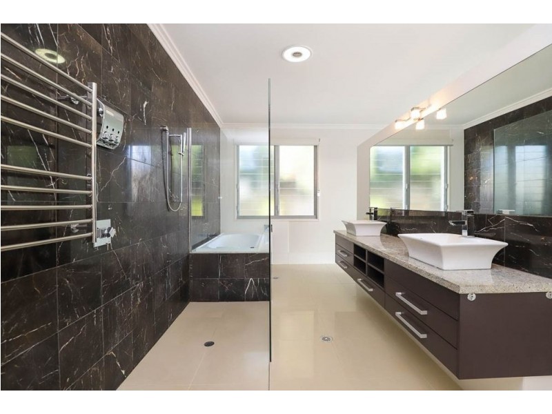 48 Bellanboe Circuit, Pelican Waters QLD 4551