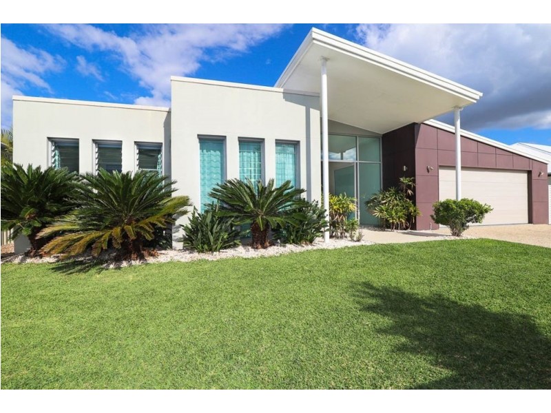 48 Bellanboe Circuit, Pelican Waters QLD 4551