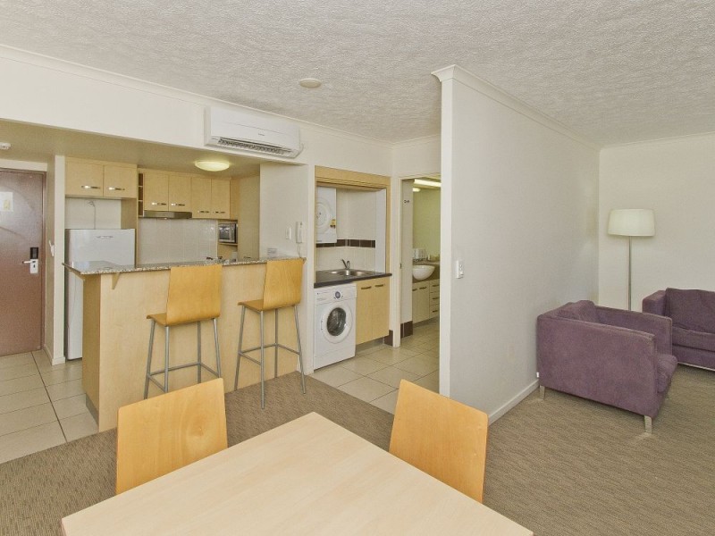 3070/36 Browning Boulevard, Battery Hill QLD 4551