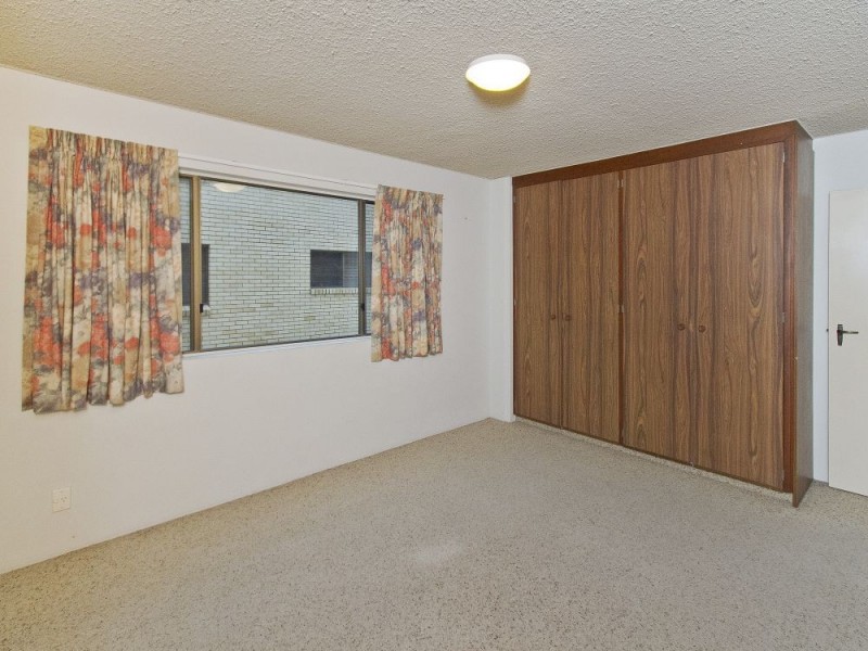 5/13 Landsborough Parade, Golden Beach QLD 4551