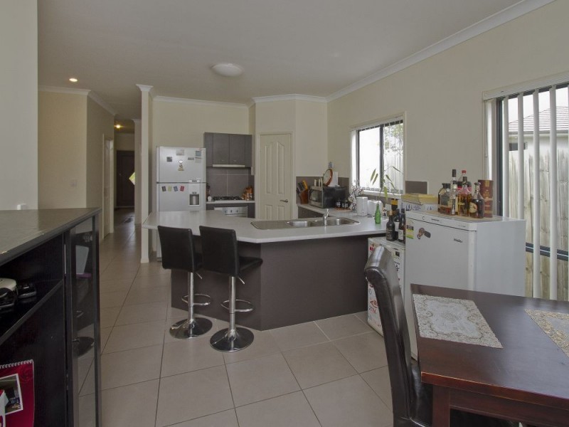 9 Scribbly Gum Drive, Meridan Plains QLD 4551