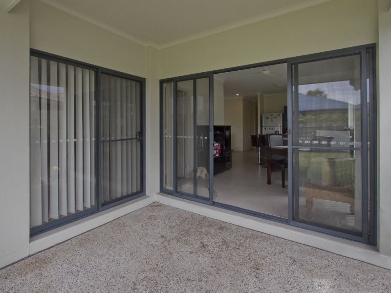 9 Scribbly Gum Drive, Meridan Plains QLD 4551