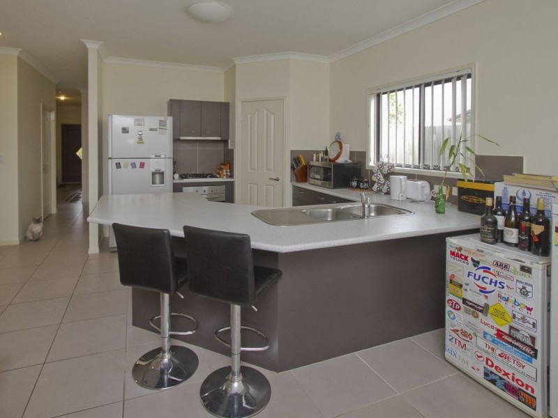 9 Scribbly Gum Drive, Meridan Plains QLD 4551