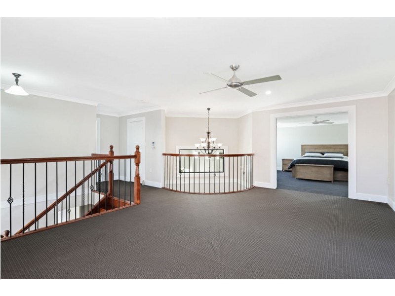 10 Bancroft Street, Pelican Waters QLD 4551