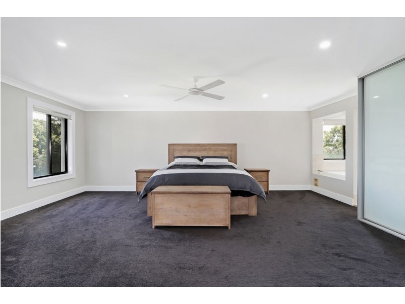 10 Bancroft Street, Pelican Waters QLD 4551