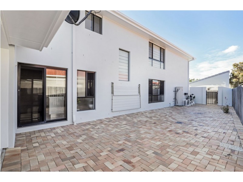 10 Bancroft Street, Pelican Waters QLD 4551