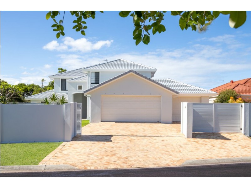 10 Bancroft Street, Pelican Waters QLD 4551