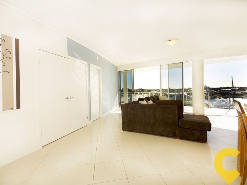 410/11 Nicklin Way, Minyama QLD 4575