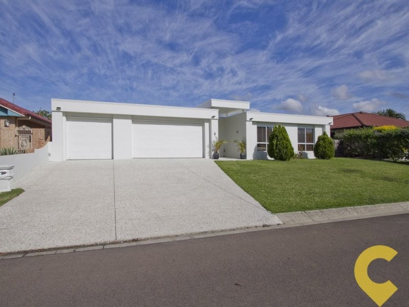 15 Wallaby Circuit, Pelican Waters QLD 4551
