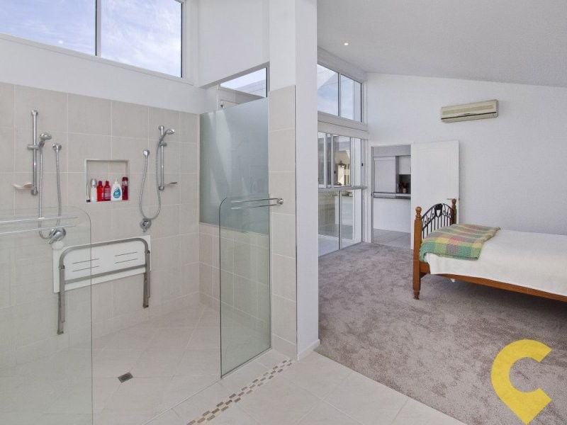 15 Wallaby Circuit, Pelican Waters QLD 4551