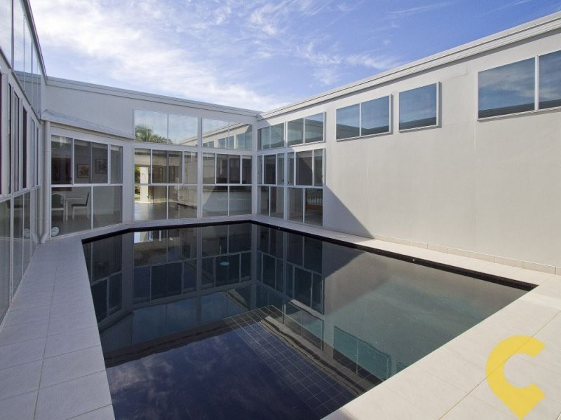 15 Wallaby Circuit, Pelican Waters QLD 4551