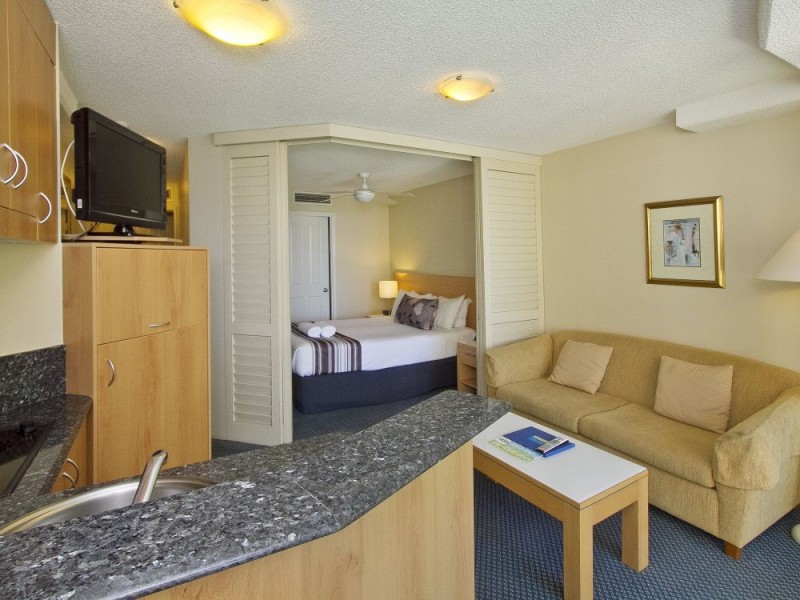 102/11 Mooloolaba Esplanade, Mooloolaba QLD 4557
