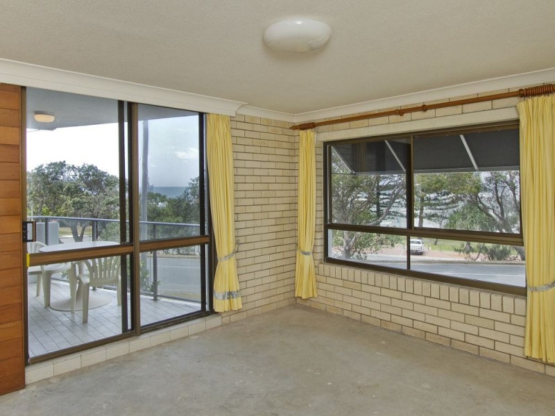 3/7a Esplanade Bulcock Beach, Caloundra QLD 4551