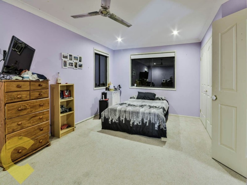 1 Earls Court, Little Mountain QLD 4551