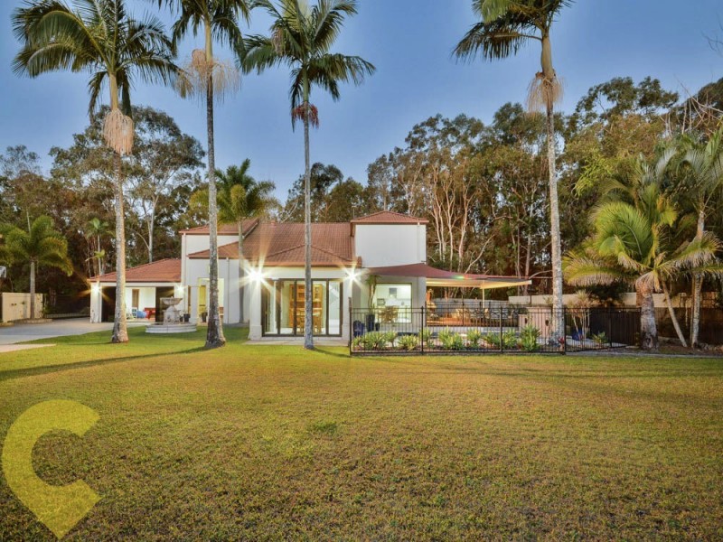 1 Earls Court, Little Mountain QLD 4551