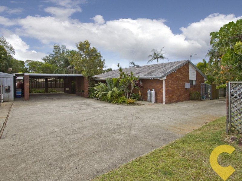 133 Amarina Avenue, Mooloolaba QLD 4557