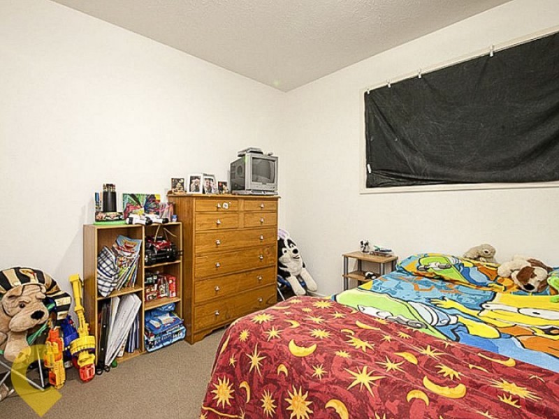 28/10 Grand Parade, Kawana Island QLD 4575