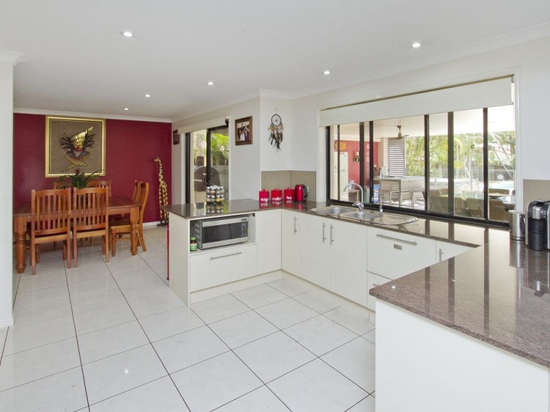 19 Parklands Boulevard, Little Mountain QLD 4551