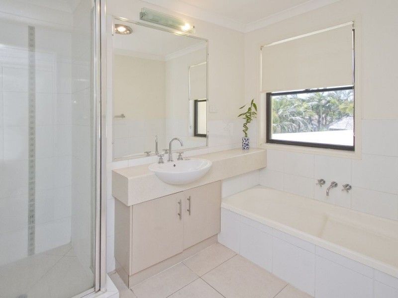 19 Parklands Boulevard, Little Mountain QLD 4551