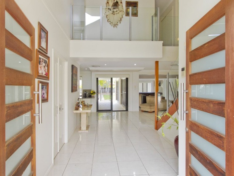 19 Parklands Boulevard, Little Mountain QLD 4551