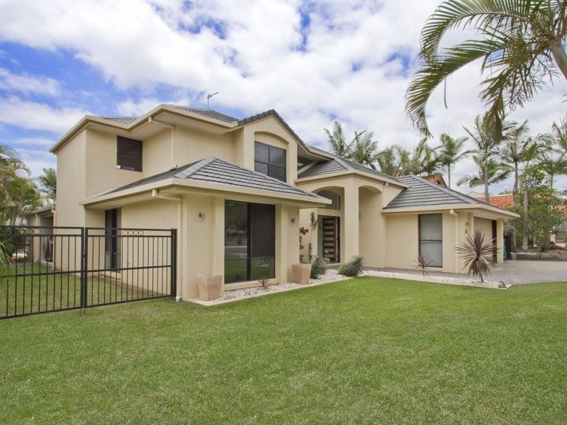 19 Parklands Boulevard, Little Mountain QLD 4551