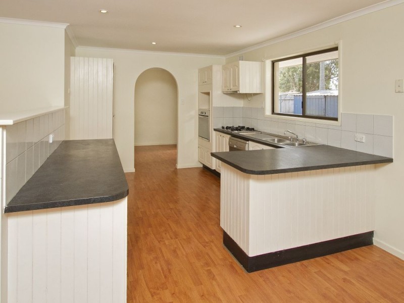 18 Karawatha Drive, Mountain Creek QLD 4557