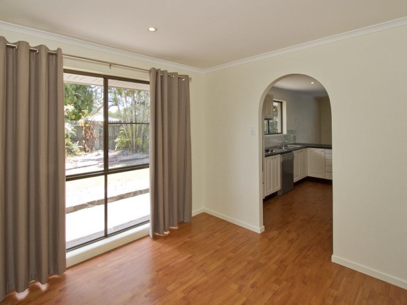 18 Karawatha Drive, Mountain Creek QLD 4557