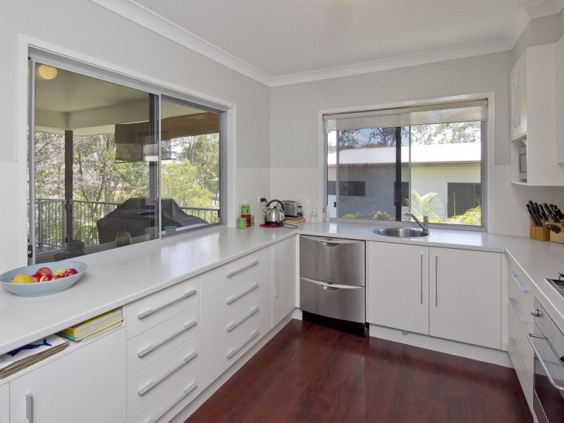 8 Timbertop Court, Little Mountain QLD 4551