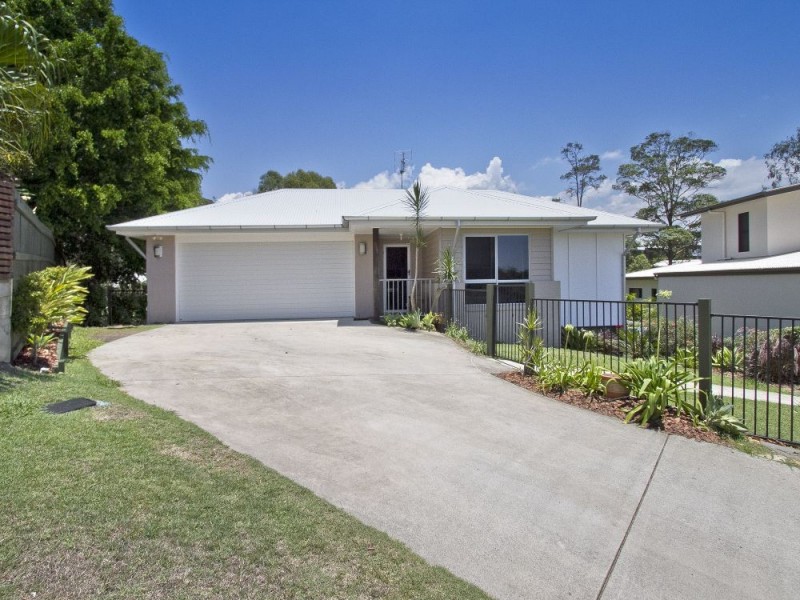 8 Timbertop Court, Little Mountain QLD 4551