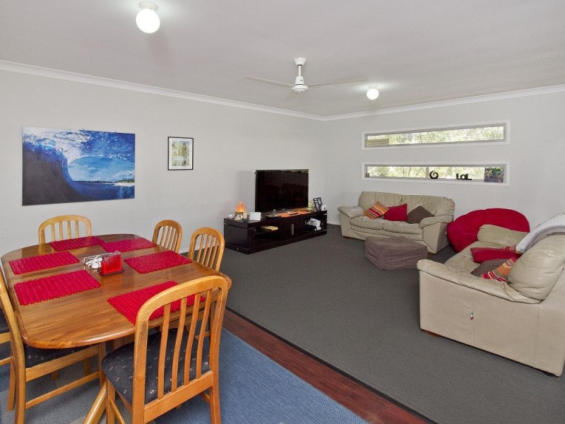 8 Timbertop Court, Little Mountain QLD 4551