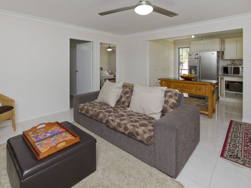 8 Timbertop Court, Little Mountain QLD 4551