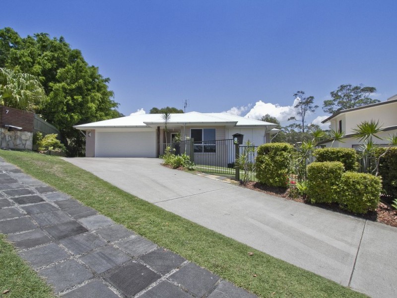 8 Timbertop Court, Little Mountain QLD 4551